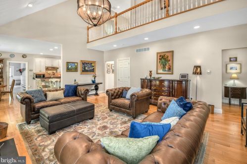 1049 Cider Press Ln, Quakertown PA 18951-5508 exterior