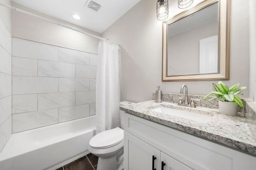 3740 High Pt Ln, Atlanta GA 30331-7906 exterior