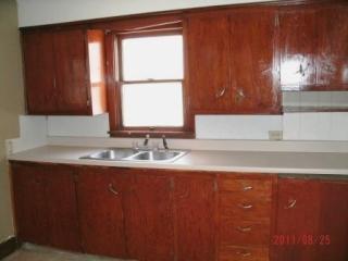 2340 Franklin Ave, Springfield MO  65803-1216 exterior