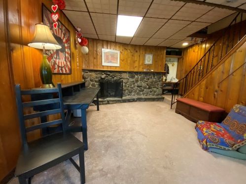 127 Marshall Ave, Pittsburgh PA 15214-2851 exterior