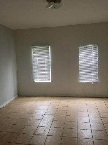 1949 Trumbull Ave, Chicago IL  60623-3227 exterior