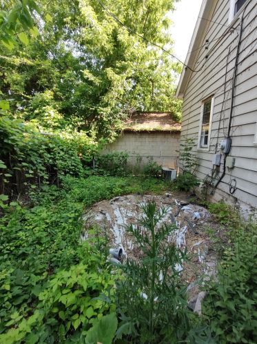 3529 39th St, Milwaukee WI  53216-3413 exterior