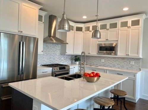 2518 Diversey Ave, Chicago, IL 60647