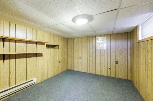 32 Monrovia St, Springfield MA 01104-3113 exterior