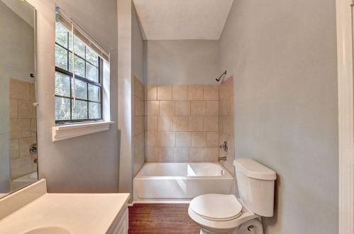 689 Lake Dr, Lithonia GA  30039-6683 exterior