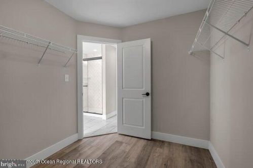 431 Virginia Ave, Berkeley Township NJ 08721-2811 exterior