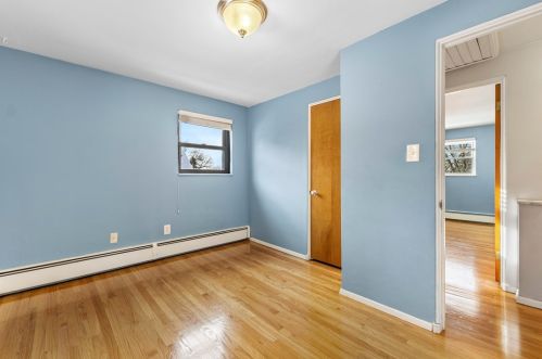 513 Pat Hvn Dr, Pittsburgh PA 15243-1739 exterior