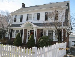 295 Waltham St, Newton, MA 02465-1722