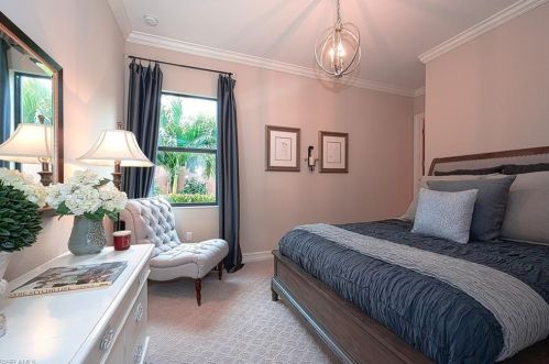 6524 Costa Cir, Naples FL 34113-1710 exterior