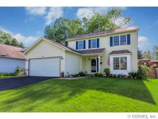 59 Nandor Dr, Rochester, NY 14609-2760