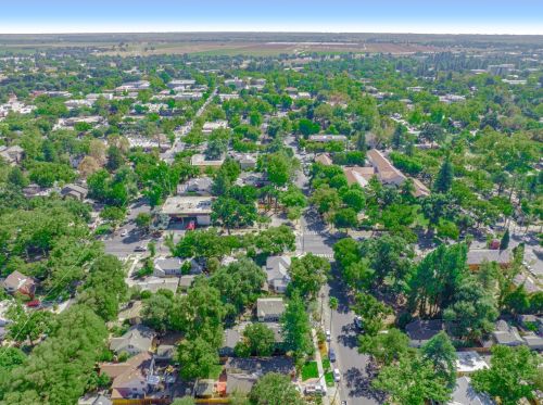 516 D St, Davis CA 95616-3815 exterior