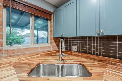 5616 Lee St, Tucson AZ  85712-4208 exterior