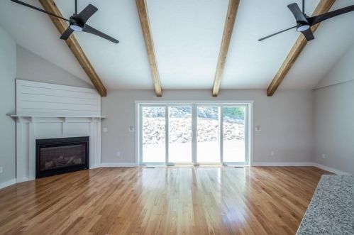 62 Dudley Rd, Sutton MA 01590-3037 exterior