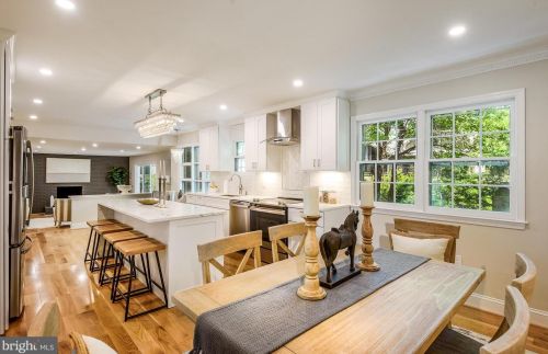 1209 Forestwood Dr, Mc Lean VA  22101-2603 exterior