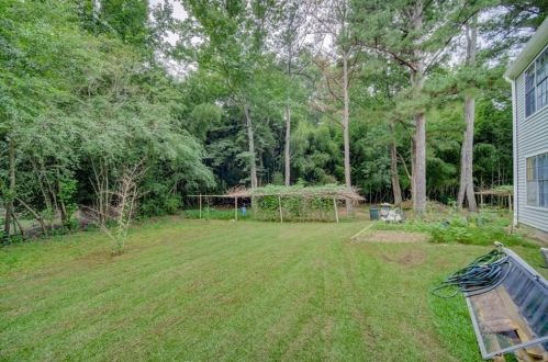 2634 Meadow Bend Ct, Duluth GA 30096-6037 exterior