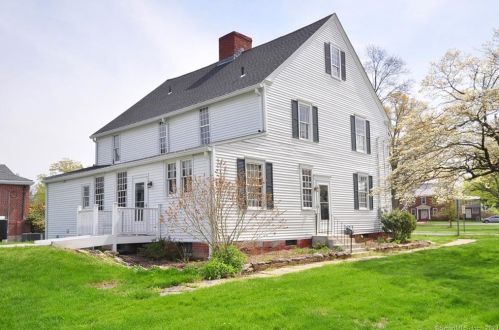 101 Palisado Ave, Windsor CT  06095-2531 exterior