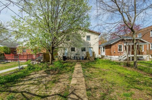 5232 Tennessee Ave, Saint Louis MO 63111-1624 exterior