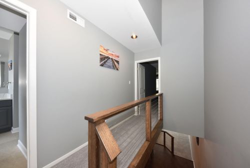 1117 Edison St, Milwaukee WI  53202-3147 exterior