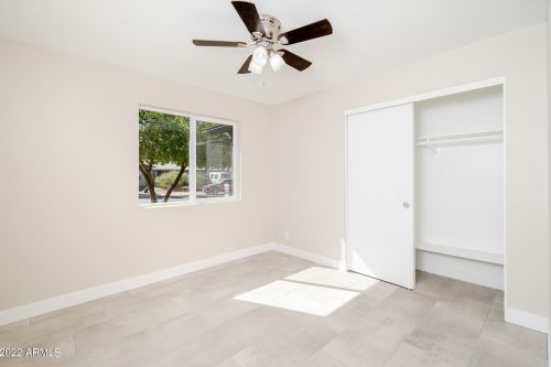 3824 Carol Ave, Phoenix AZ 85021-2091 exterior