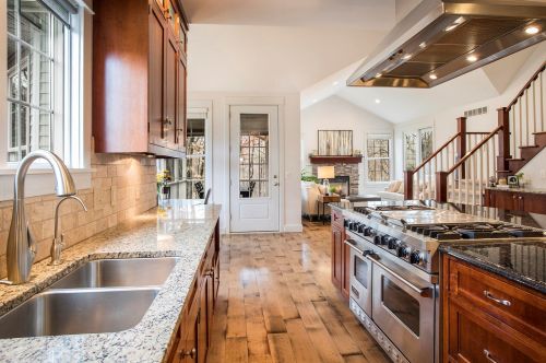 7180 Inverness Dr, Kalamazoo MI 49009-3935 exterior