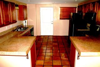 2305 Helen St, Tucson AZ  85719-4709 exterior