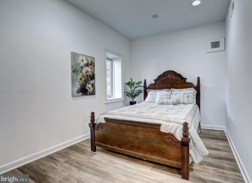 9832 Avenel Farm Dr, Rockville MD 20854-5410 exterior