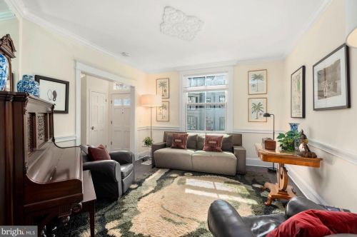 3027 Cambridge Pl, Washington DC 20007-2914 exterior