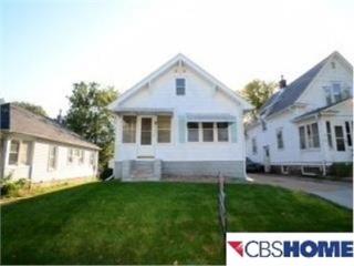 3305 59th St, Omaha, NE 68104-3436