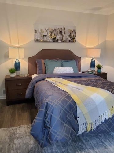 415 Hammond Dr, Atlanta GA 30328-5232 exterior