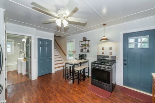 74 Roosevelt Ave, Kinnelon NJ  07405-1367 exterior