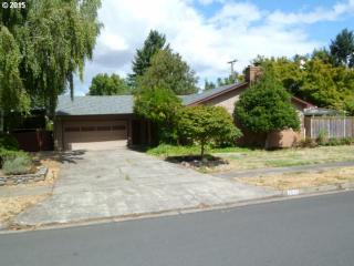 2515 Jeppesen Acres Rd, Eugene OR  97401-4956 exterior