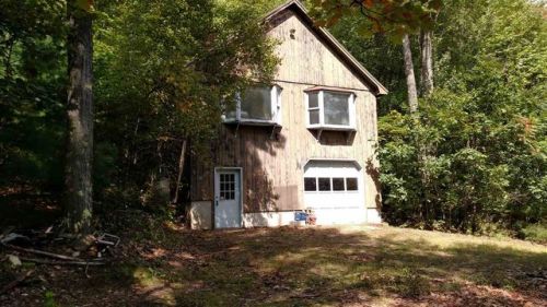 7282 Oak Hill Rd, Concord, NH 03307-0810