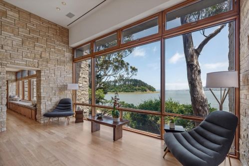 2 De Silva Is Dr, Mill Valley CA 94941-3004 exterior