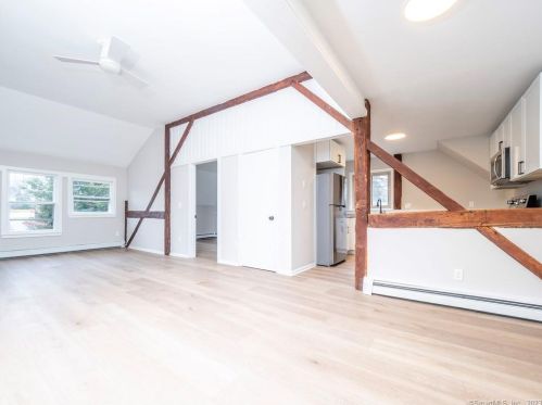 2 Ramapoo Rd, Ridgefield, CT 06877-3702