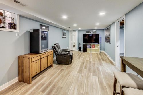 3702 Normal Ave, Chicago IL 60827-1132 exterior