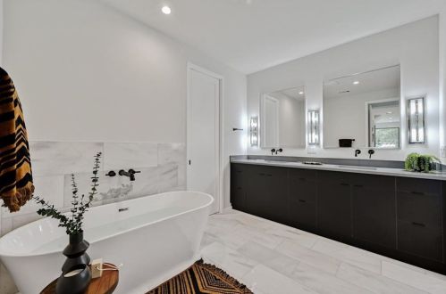 1807 Collier St, Austin TX 78704-2911 exterior