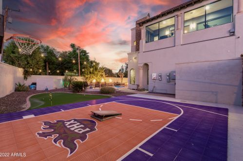 3675 59 Pl, Phoenix AZ 85018-3210 exterior