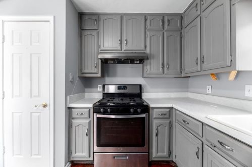 2578 Camelot Ct, Duluth GA 30096-6227 exterior