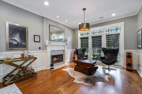 1520 Diversey Pkwy, Chicago, IL 60614-1114