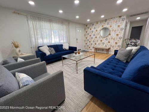 120 Beechwood Ave, West Long Branch, NJ 07764-1703