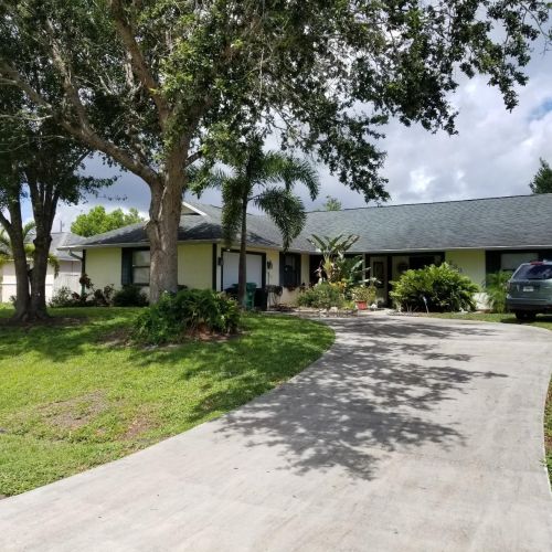 233 Walters Ter, Fort Pierce, FL 34983-3732