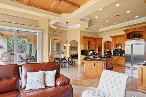 6069 Aldea Dr, Folsom CA 95762-7717 exterior