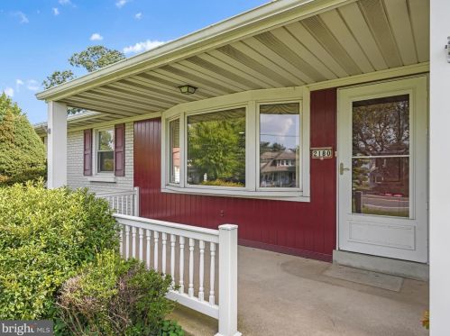 2180 Old Philadelphia Pike, Lancaster PA 17602-2633 exterior