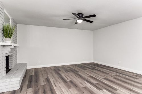 3310 Bellingham Ct, Dallas TX  75228-5420 exterior