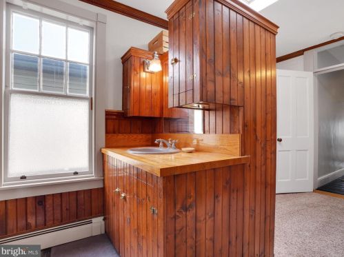 311 Chestnut St, Lancaster PA 17602-2707 exterior