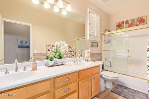 16238 16th Ln, Phoenix AZ  85045-1726 exterior