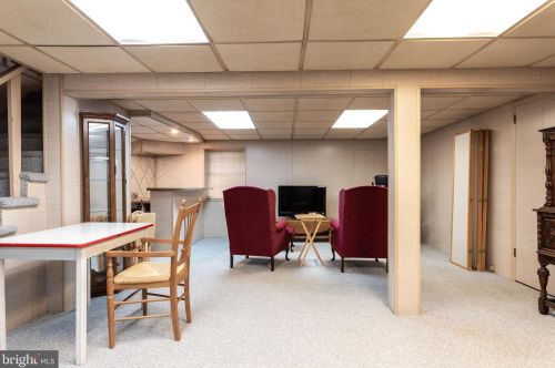 119 Brent Dr, Media PA 19086-6610 exterior