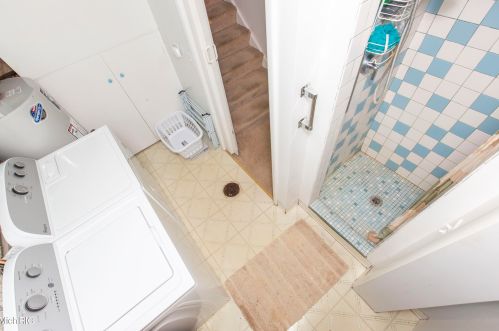 5231 Old Colony Rd, Kalamazoo MI 49008-3216 exterior