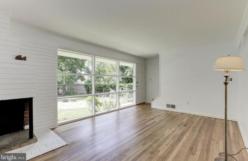 1603 Bradley Ave, Rockville, MD 20851-1436