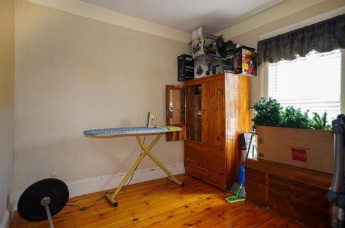 121 Hope Ave, Worcester MA 01603-2237 exterior